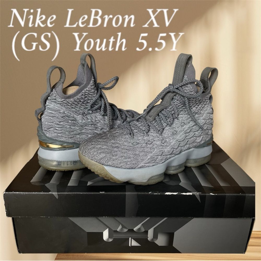 Nike LeBron XV (GS) Youth 5.5Y Wolf Grey/Metallic Gold Sneakers